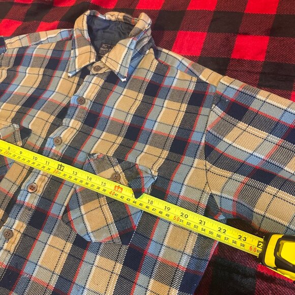 The Mens Shop Casual Button Down Mens Large Acrylic Plaid Flannel Dress Shirt - Picture 5 of 8